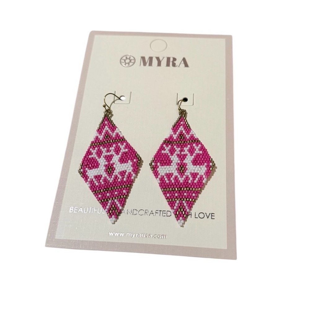 Myra Bag Fuchsia and White Beaded‎ Earrings